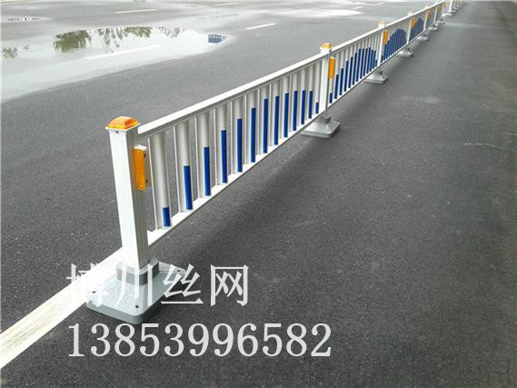 太原市市政道路护栏基坑护栏 - 厂家
